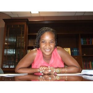 Meet your Posher, Janelle